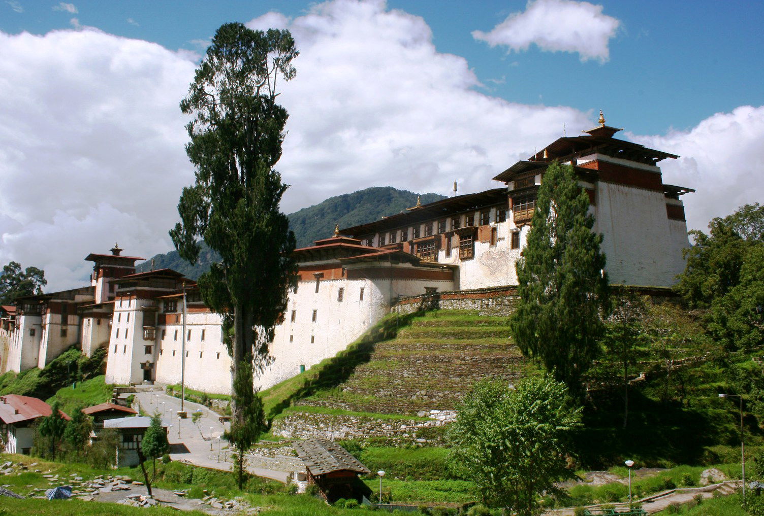 trongsa-dzong