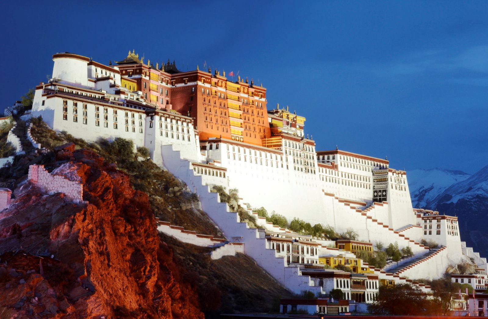 nepal-tibet-tour-lhasa