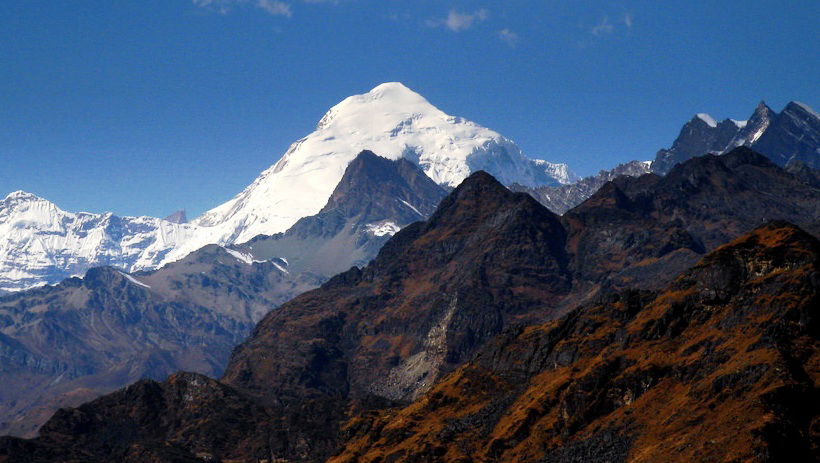 mount-Jomolhari-bhutan