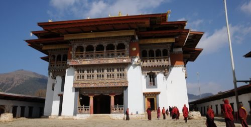 Bhutan travel 7 days with Gangtey Monastery
