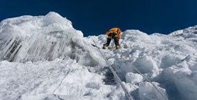 island peak climbing in everest region nepal