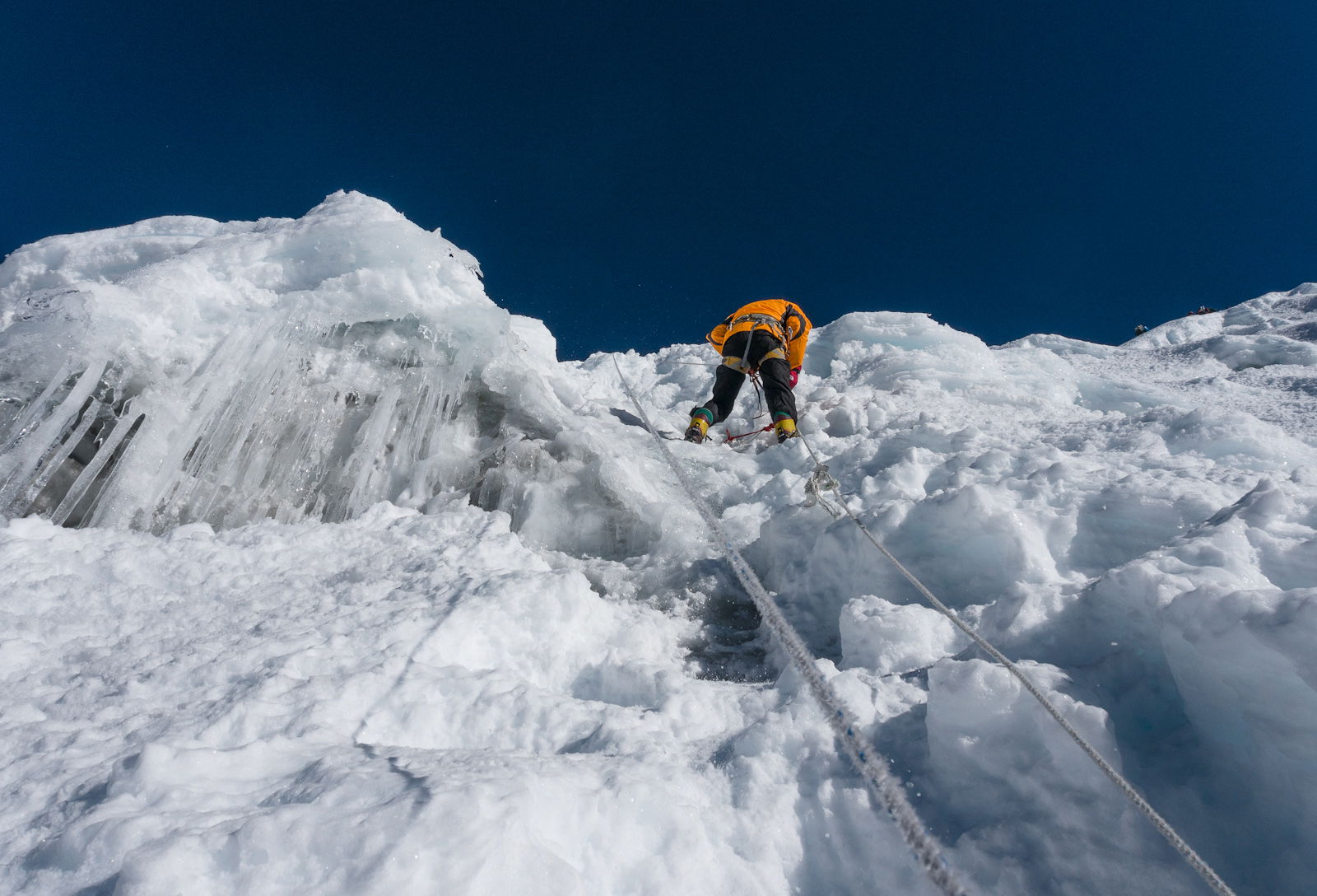 island-peak-climbing