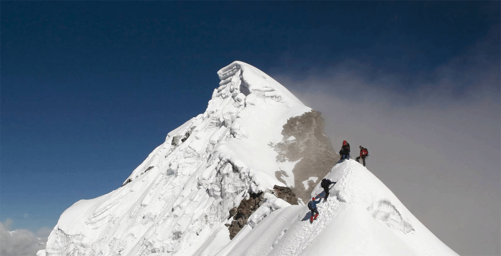 Lobuche Peak Climbing: 6119 m/ 19581 ft