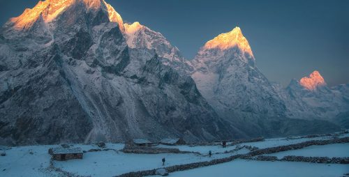 Island Peak vs Lobuche East climbing