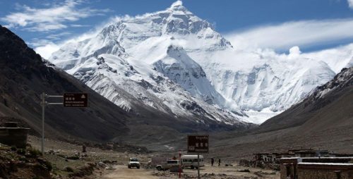 drive to the everest base camp